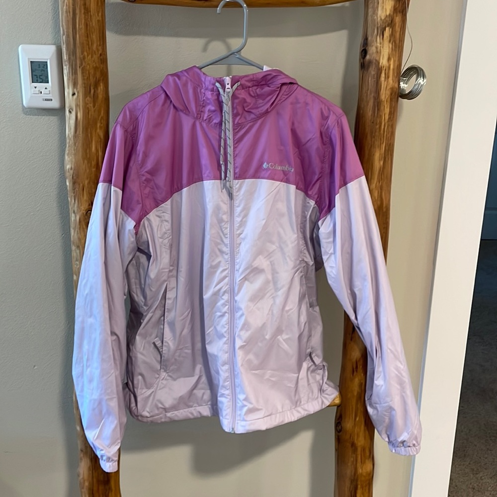 Lightly worn Columbia jacket with fleece on the inside